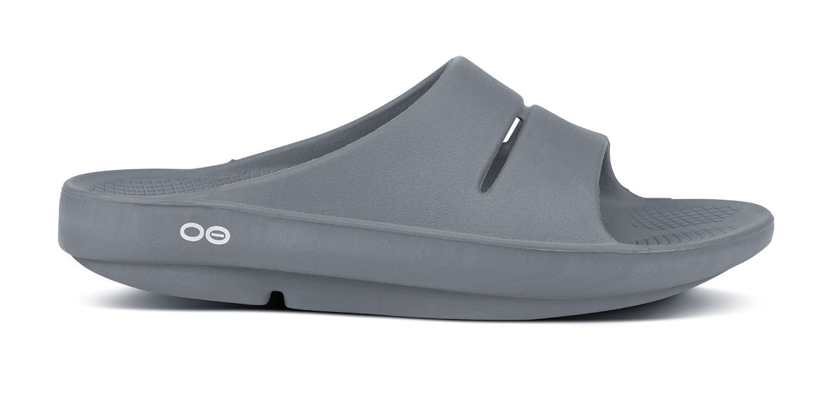 OOFOS Dames en Heren OOahh Recovery Slides, Slate – oofosbenelux.nl