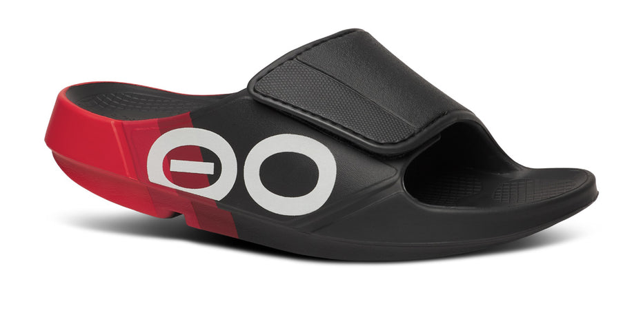 OOFOS Dames en Heren OOahh Sport Flex Recovery Slides, Fire Rally
