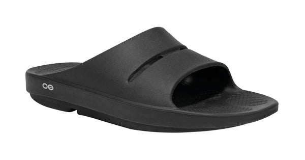 OOFOS Dames en Heren OOahh Recovery Slides, Black – oofosbenelux.nl